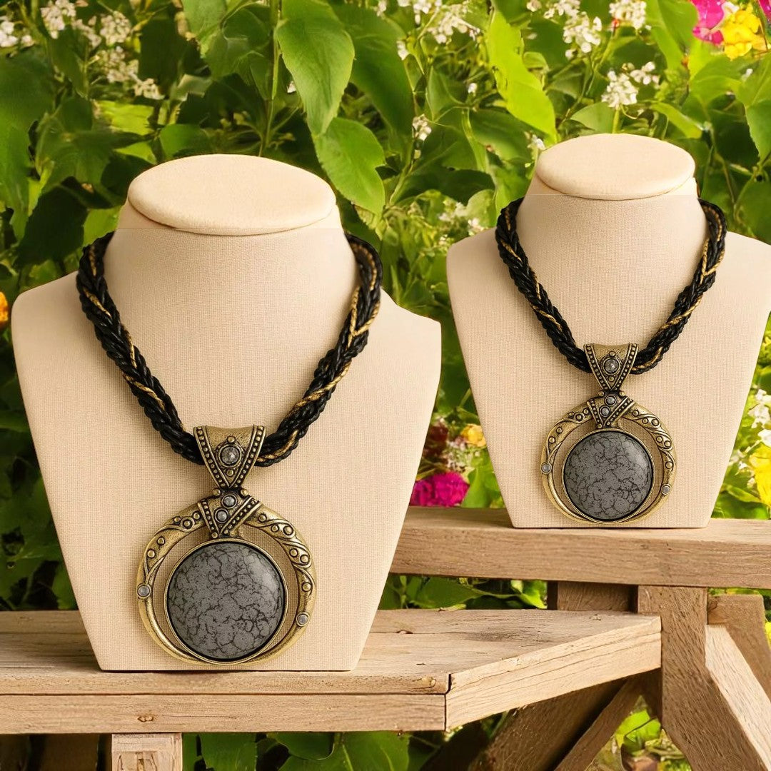 Aura™ - Colar com Pedras Natural de Jade