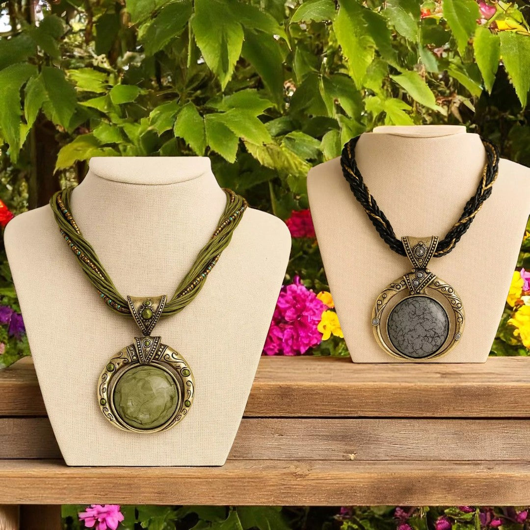 Aura™ - Colar com Pedras Natural de Jade