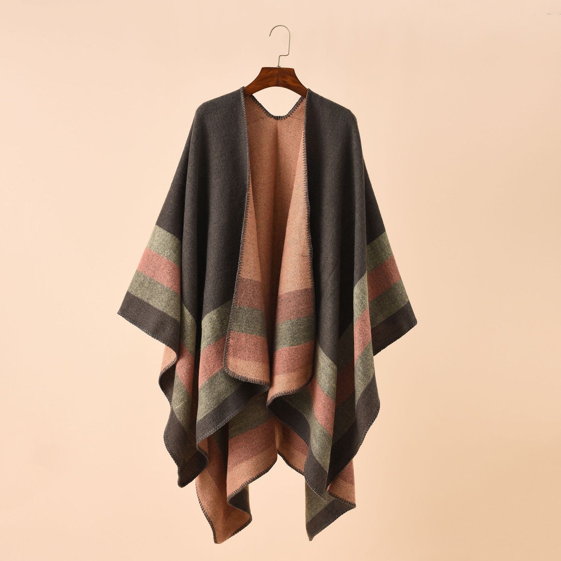 Bloom™ – Poncho Xadrez Boho Vintage