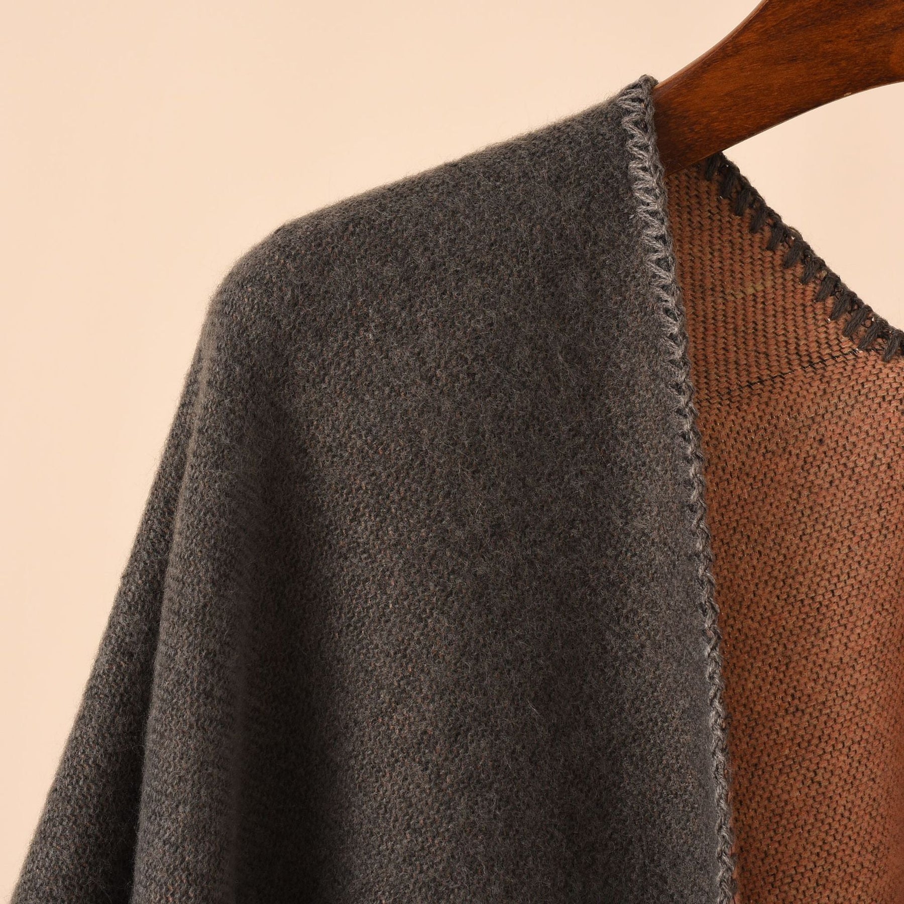 Bloom™ – Poncho Xadrez Boho Vintage
