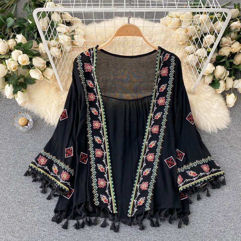 Encanto™ – Kimono Feminino Estilo Boho com Franjas