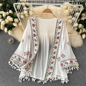Encanto™ – Kimono Feminino Estilo Boho com Franjas