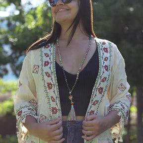 Encanto™ – Kimono Feminino Estilo Boho com Franjas